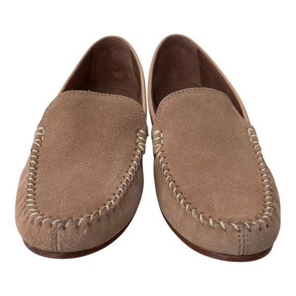 Donald J Pliner Women’s 5.5 Beige Loafers Driver in Beige Suede Slip On - Picture 3 of 10